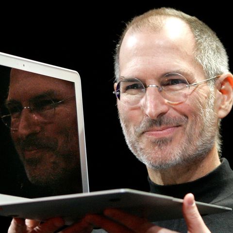 Steve Jobs zeigte im Januar 2008 das erste Macbook Air