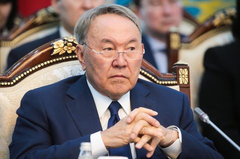 Der Präsident von Kasachstan Nursultan Nasarbajew will bis 2025 die kyrillische Schrift durch eine lateinische ersetzen