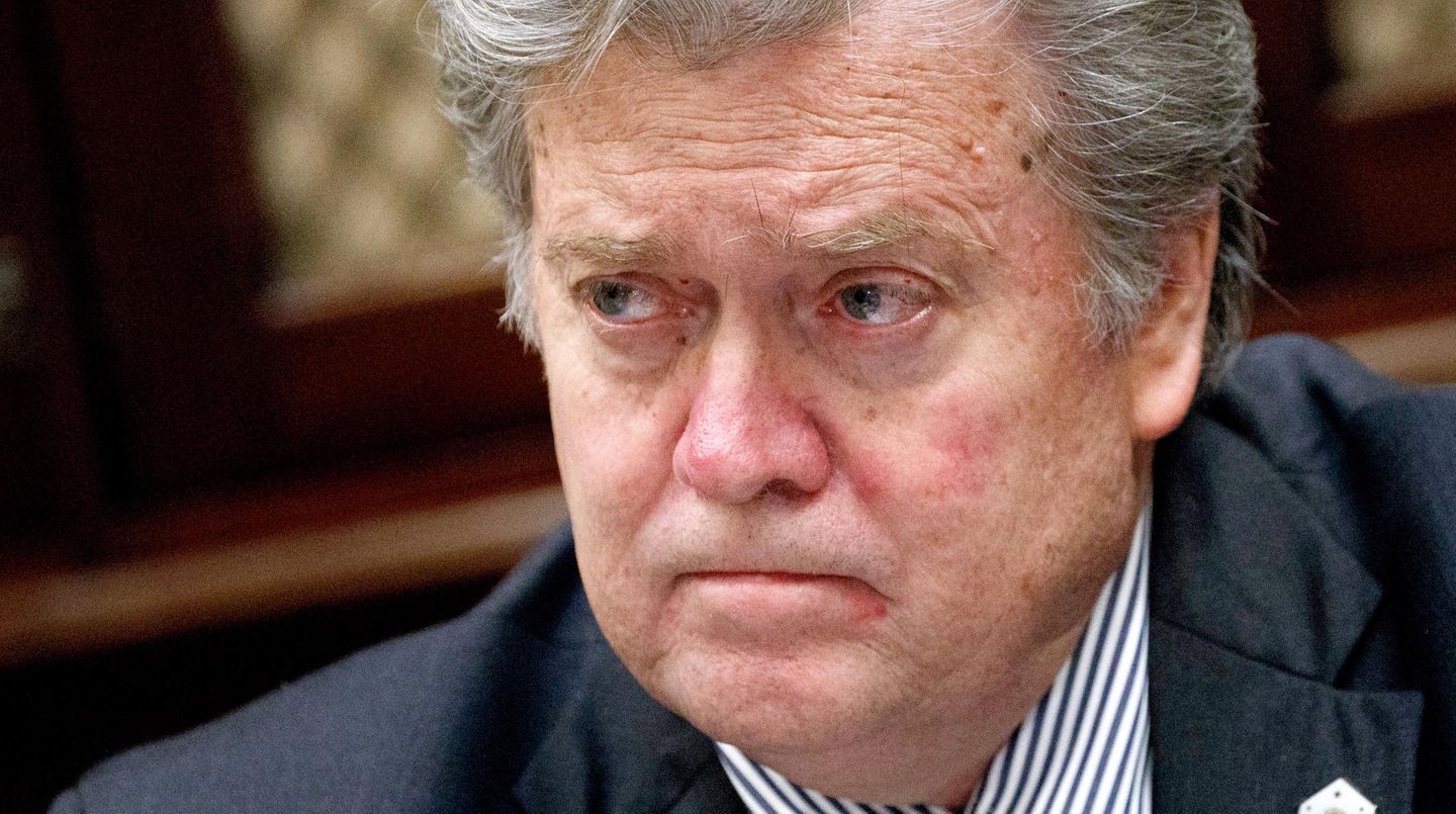 "NYT"-Bericht: US-Sonderermittler lädt Trumps Ex-Chefstrategen Steve Bannon als Zeugen vor