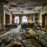 FDGB-Heim "Max Niklas"  Während der DDR diente das Gebäude dem Freien Deutschen Gewerkschaftsbund (FDGB), einem Dachverband vieler Einzelgewerkschaften, als Ferienheim.