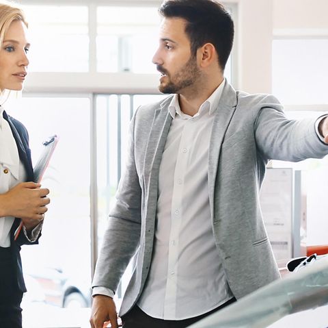 Beim Autokauf sind die Finanzierungskonditionen entscheidend.
