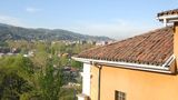 Die Kirche liegt etwas außerhalb des Stadtkerns und bietet einen schönen Blick auf Turin und die umliegenden Hügel.