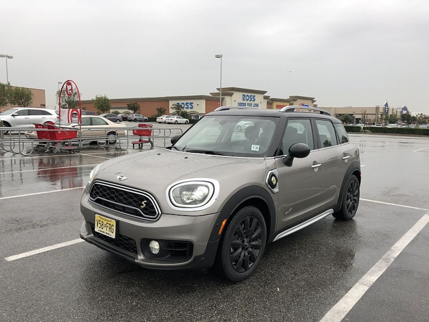 Mini Cooper S E Countryman All4 in Los Angeles - Dauerregen bis Las Vegas