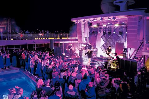 Kreuzfahrt mit Pop-Bands: Vier Tage an Bord auf der "Mein Schiff 3"
