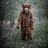 "Teddy" – Problembär. In diesem Kostüm verbirgt sich eine eher schüchterne Elisabeth, die auch im echten Leben interessante Sachen macht. Sie hat Informatik studiert und radelt gerade von Deutschland in den Iran