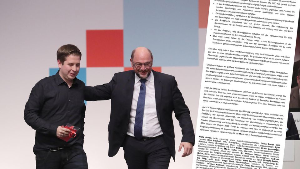 Juso-Vorsitzender Kevin Kühnert (l.) und SPD-Chef Martin Schulz
