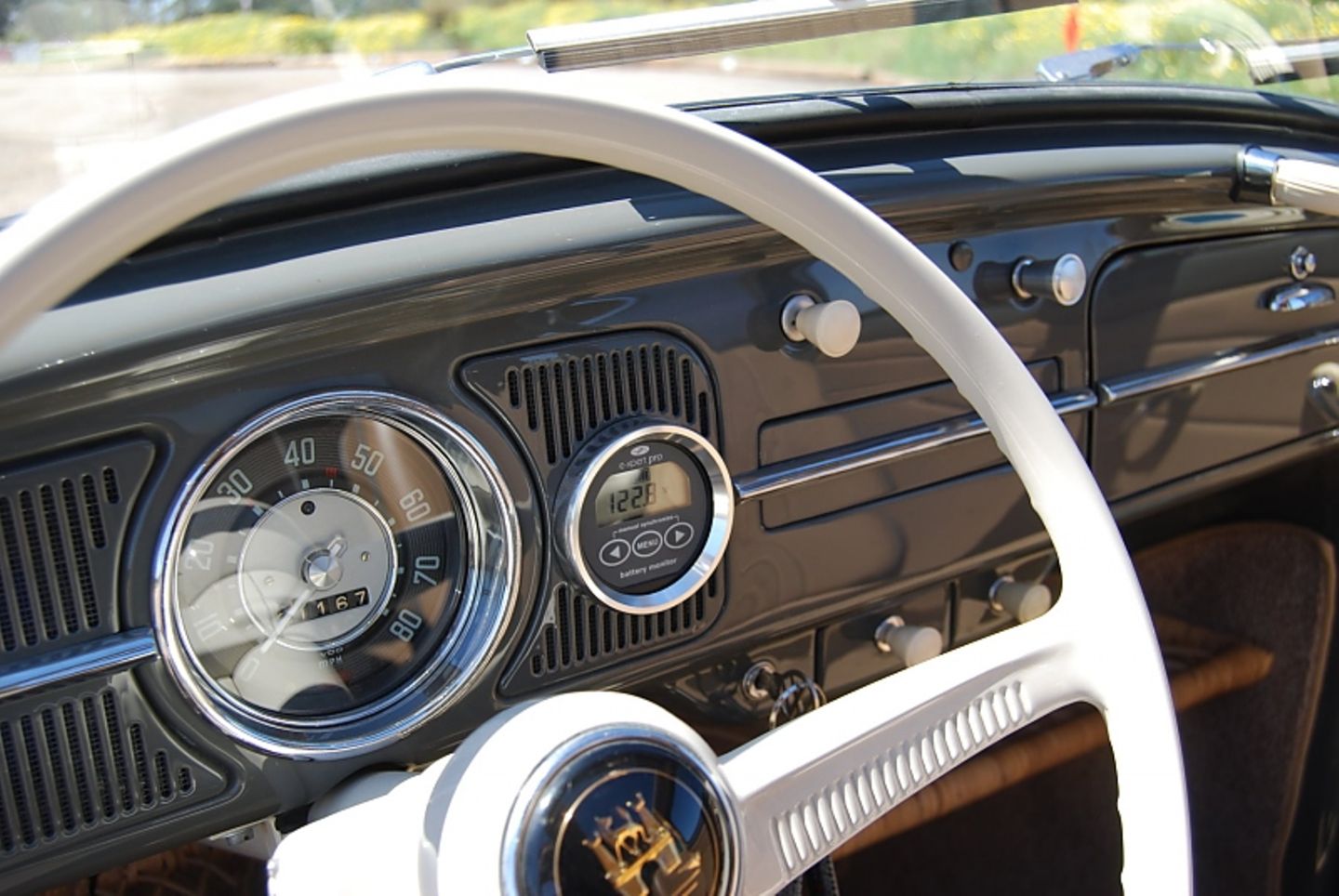 VW Beetle by Zelectric