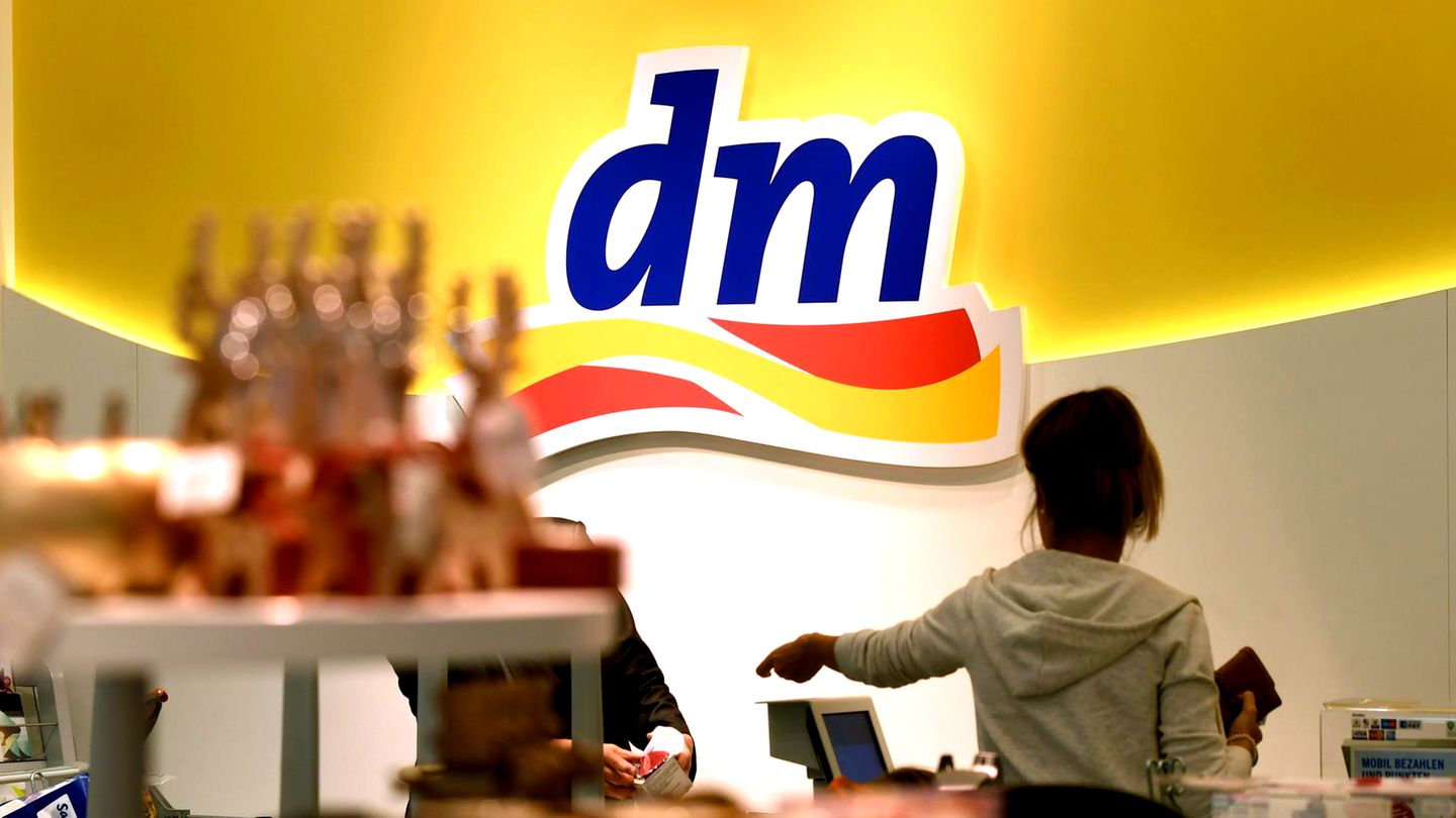 Eine dm-Drogerie in Karlsruhe