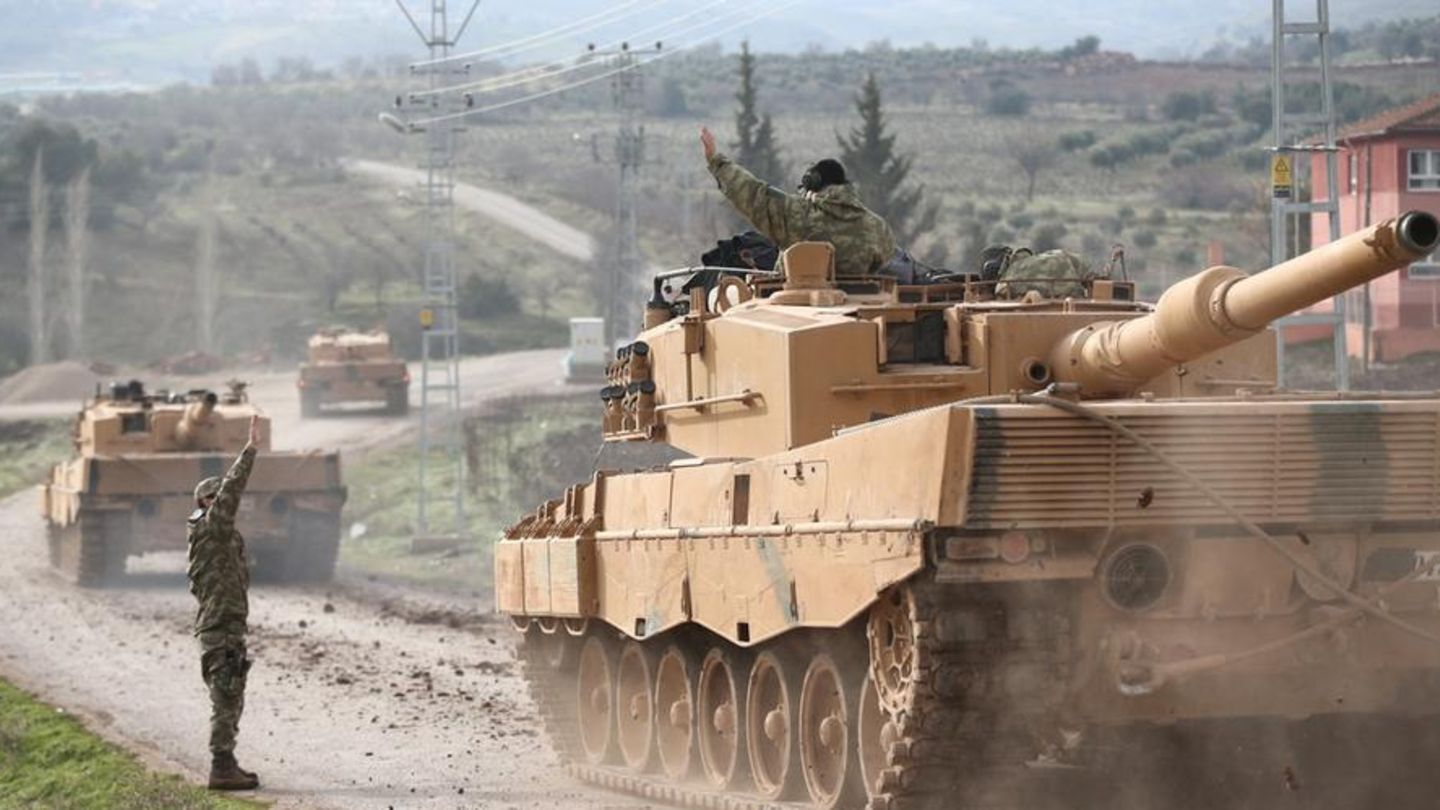 Auch wenn die Leopard 2A4 nicht umfassend modernisiert wurden, sind sie eine mächtige Waffe.