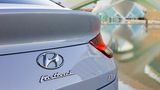 Der Heckspoler des Hyundai i30 Fastback ist Teil der Heckklappe