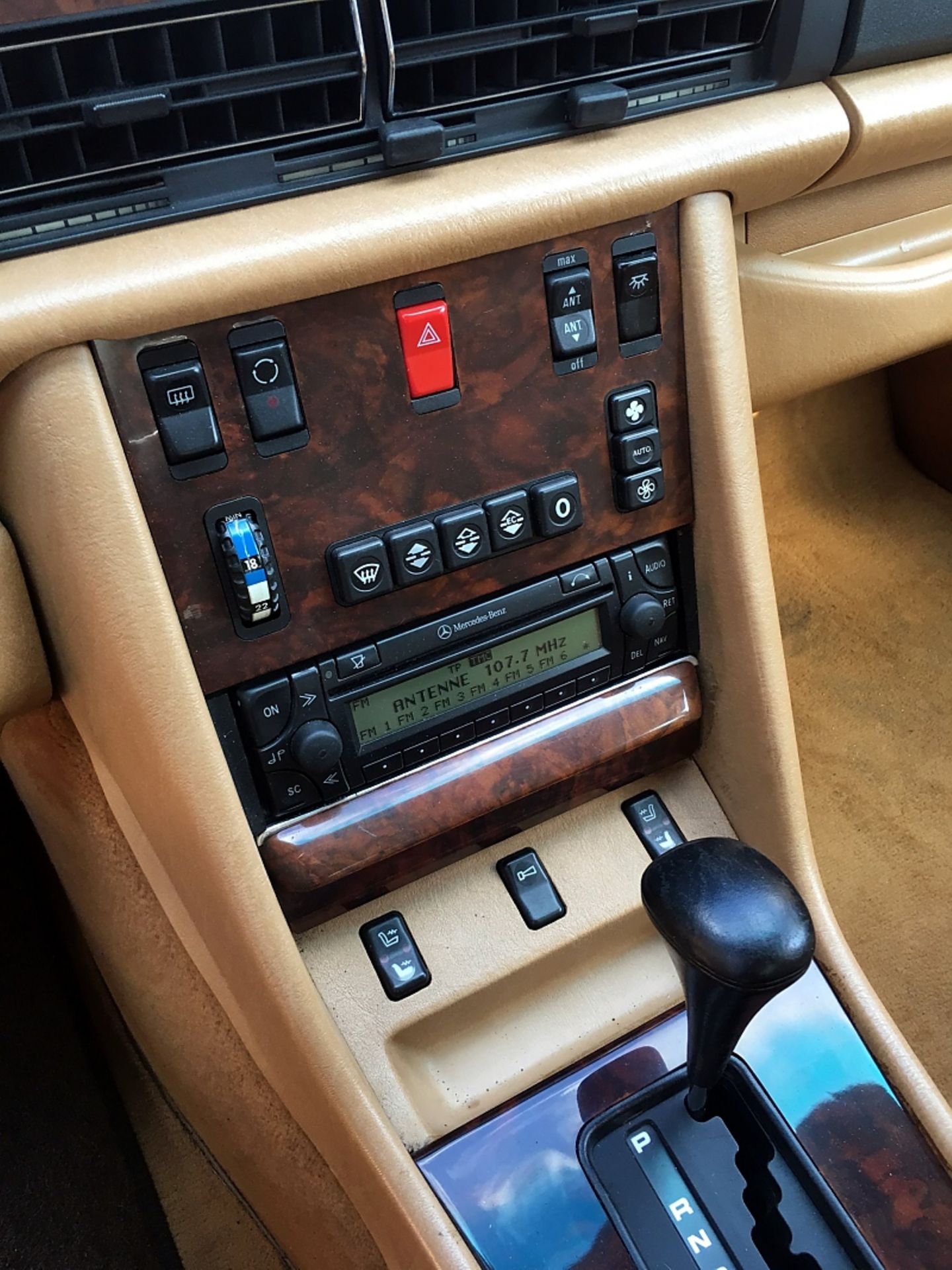 Mercedes 560 SEL Baureihe W 126