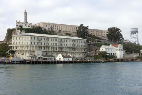 Blick auf die Gefängnisinsel Alcatraz