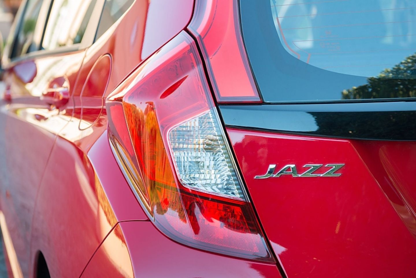 Die Ladekante beim Honda Jazz ist niedrig