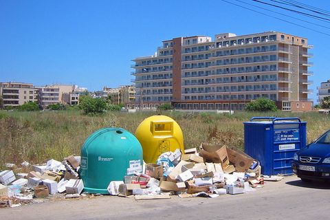 Mülltrennung hat sich auf Mallorca noch nicht durchgesetzt. Jetzt wird auch das Thema Abfallvermeidung angegangen.