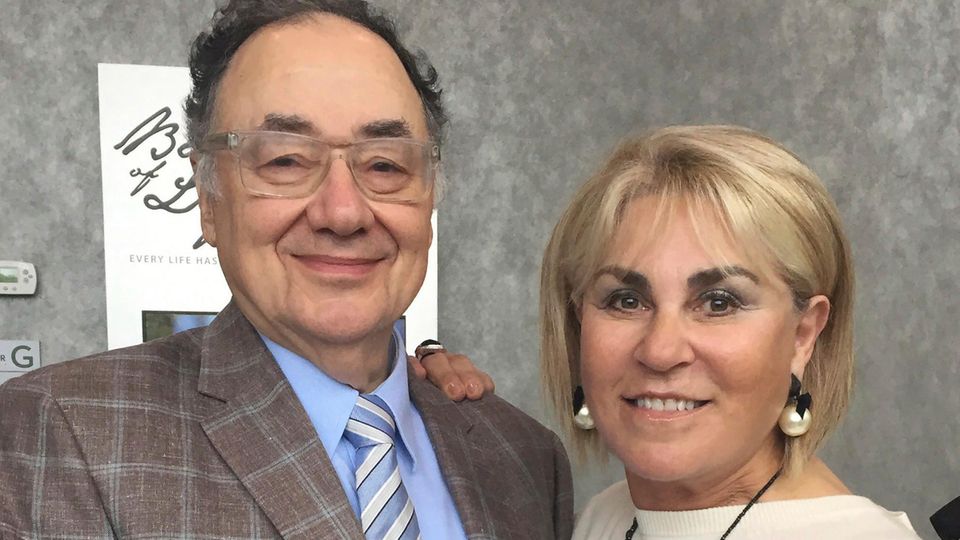 Barry Sherman (l) und seine Ehefrau Honey Barry Sherman (l) und seine Ehefrau Honey
