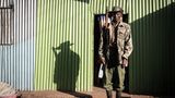 Dabasso Abdula: "Ich trage eine Uniform, erhalte aber keinen Sold. ... Eigentlich bin ich Viehhirte."   ROLAND BROCKMANN - REAL PEOPLE OF EAST AFRICA Text und Fotografie von Roland Brockmann.  18,00 Euro