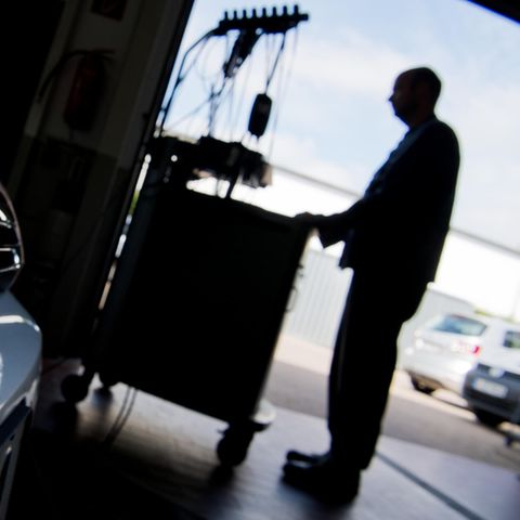 Abgas-Test an Menschen? Der zuständige Institutsleiter klärt über die Hintergründe auf