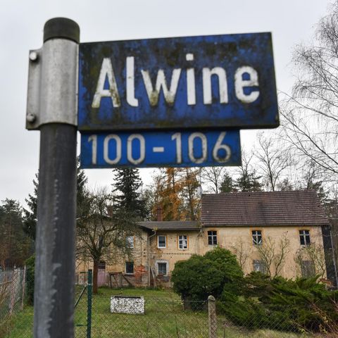 Das Dorf Alwine in Brandenburg sucht wieder einen neuen Besitzer