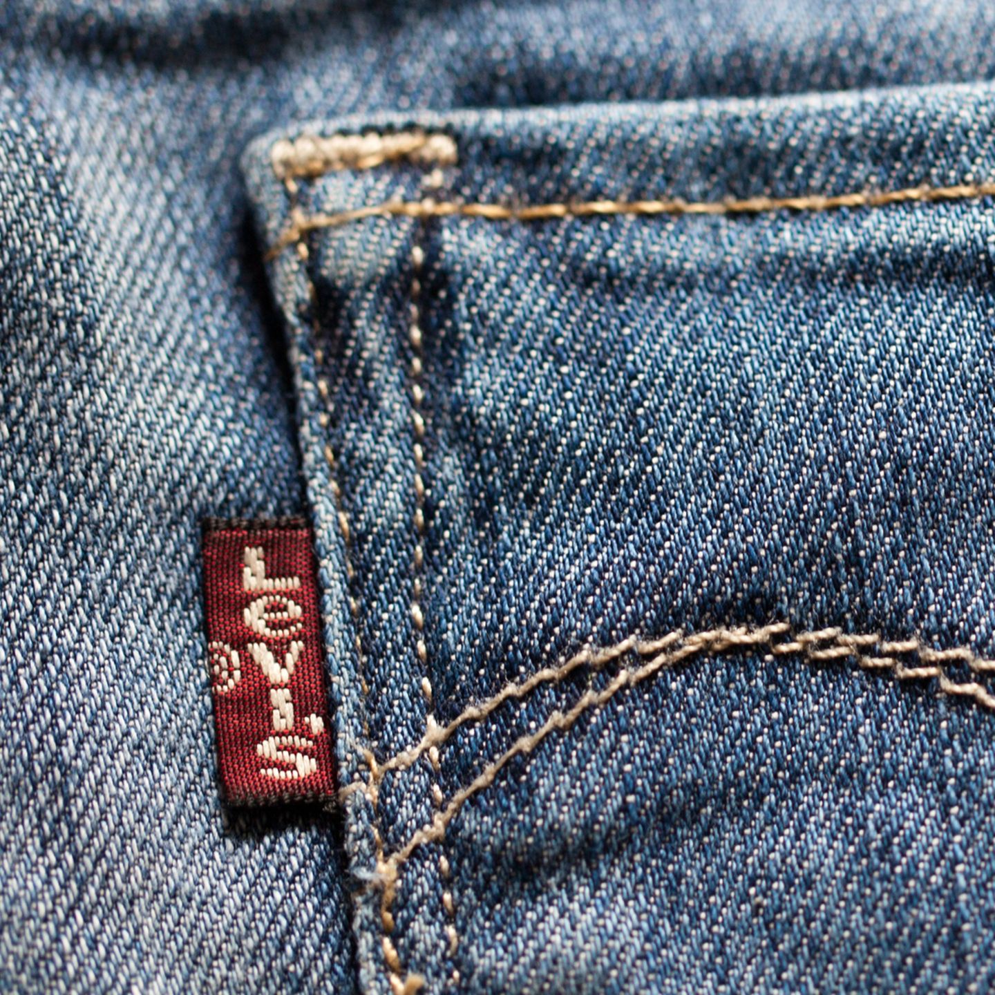Levi's: Warum bei jeder zehnten Jeans ein Detail fehlt 