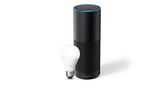 Echo Plus: Smart-Home Fans aufgepasst: Die integrierte Ziggbee-Software kommuniziert direkt mit smarten Haushaltsgeräten. Genau wie der der Echo der ersten Generation verfügt der Echo Plus für alle gängigen Features der Alexa Familie. Hier kann man das gute Stück direkt kaufen 