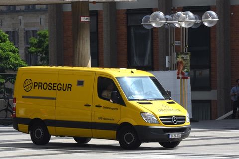 Ein Geldtransporter der Firma "Prosegur"