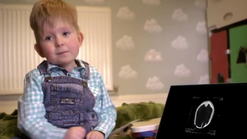 Brutkasten: Innovation auf der Frühchen-Station: Ist diese Maschine so gut wie eine echte Mama? Brutkasten: Innovation auf der Frühchen-Station: Ist diese Maschine so gut wie eine echte Mama?