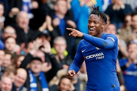 Michy Batshuayi bejubelt ein Tor