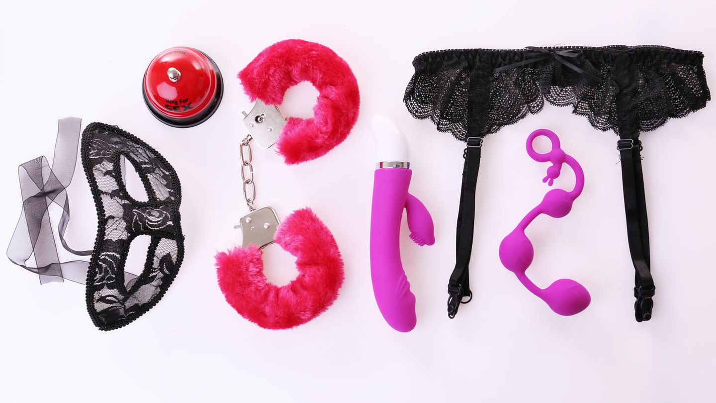 Vibratoren, Handschellen & Co.: Die besten Sextoys für Beginner