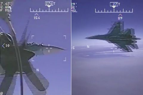 Schwarzmeer-Zwischenfall: Bordkamera zeigt: Russischer Kampfjet verfehlt US-Aufklärer nur knapp