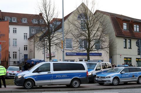 Waren: Nach Schüssen auf Anwältin angeblich Verdächtiger festgenommen