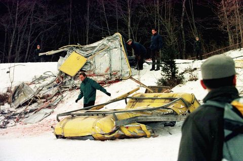 Cavalese, 1998: Die Gondel der Seilbahn wurde komplett zerstört