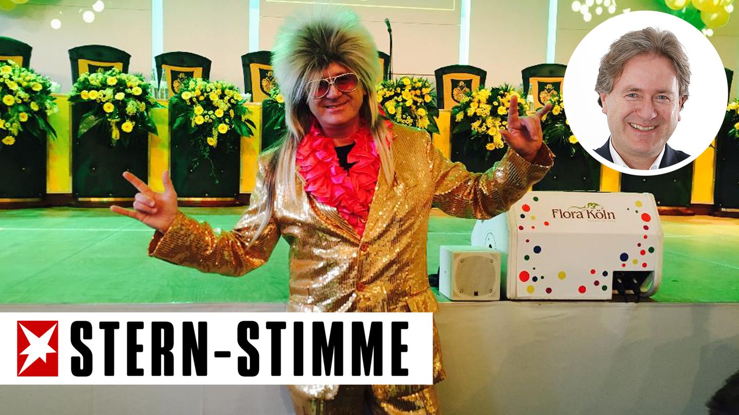 Frank Behrendt im jecken Kostüm
