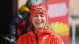 Eisschnelllauf: Claudia Pechstein, 45 Jahre    Claudia Pechstein ist ein Phänomen. Sie nimmt an ihren siebten Olympischen Spielen teil, hat neun Medaillen gewonnen, die letzte vor zwölf Jahren (Silber) in Turin über die 5000 Meter. Eine zehnte Medaille zu gewinnen wird schwer, ist aber nicht unmöglich. Im Weltcup liegt sie aktuell auf dem fünften Rang.