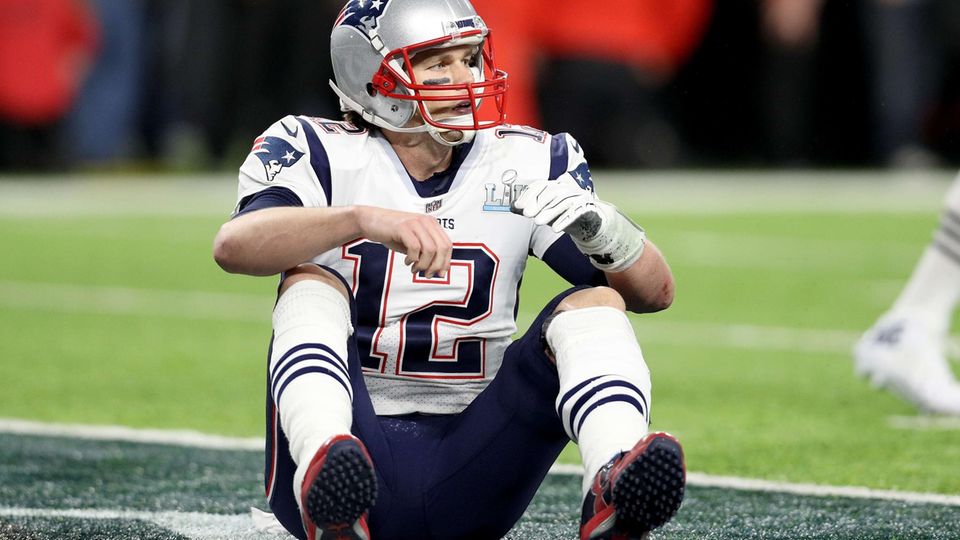 Tom Brady, am Boden: Die Philadelphia Eagles triumphieren, Brady verpasst Titel Nummer 6