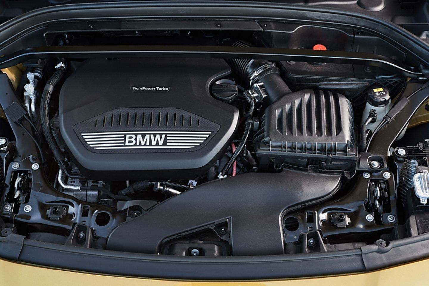 Der bekannte Zweiliter-Diesel hat 190 PS
