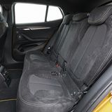 Hinten ist überraschend viel Platz