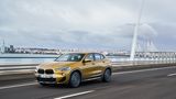 Beim BMW X2 gibt es ein echtes Head-Up-Display