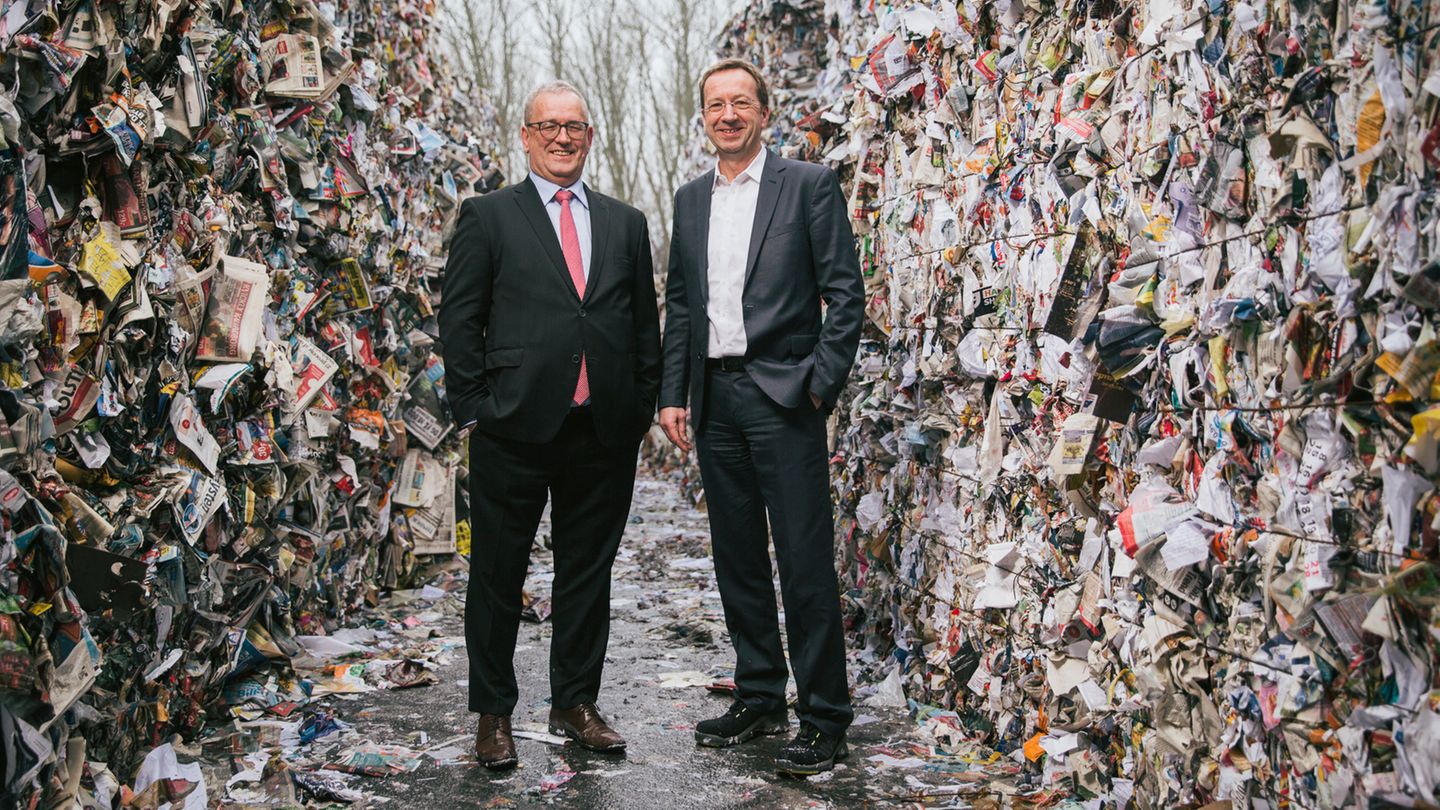 Sie sind die Köpfe hinter der Steinbeis Papierfabrik: Geschäftsführer Ulrich Feuersinger (links) und Volker Gehr.