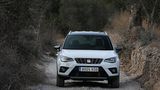 Von vore wirkt der Seat Arona TDI fast schon bullig
