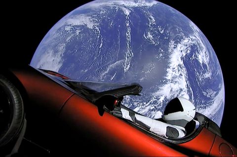 Tesla fliegt durchs All - leider nicht ganz so wie geplant