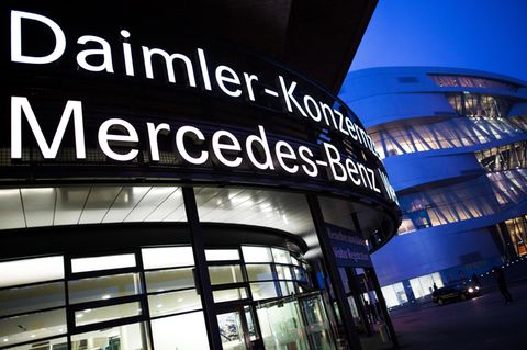 Bei Daimler stehen rechte Arbeitnehmervertreter unter Nazi-Verdacht