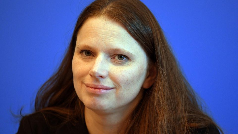 Melanie Leinhard Melanie Leinhard