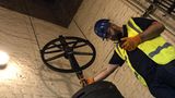 Am 21. August 2017 lässt ein Arbeiter Big Ben, die Glocke, für vier Jahre verstummen