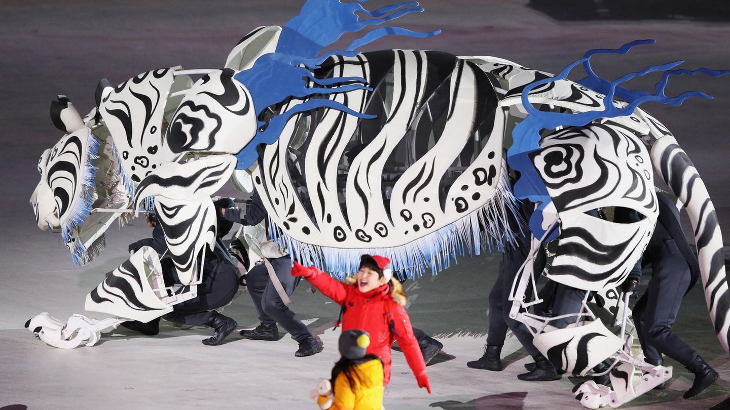 Grrrr: Der weiße Tiger Soohorang ist das Maskottchen der Spiele. Auf der Eröffnungsfeier sah er aber wesentlich besser aus als die offizielle Figur.
