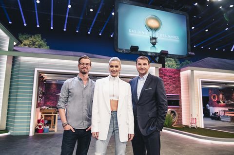 Kompetenz-Team: ": (v.l.n.r.) Joko Winterscheidt, Lena Gercke und REWE-Einkaufschef Hans-Jürgen Moog.