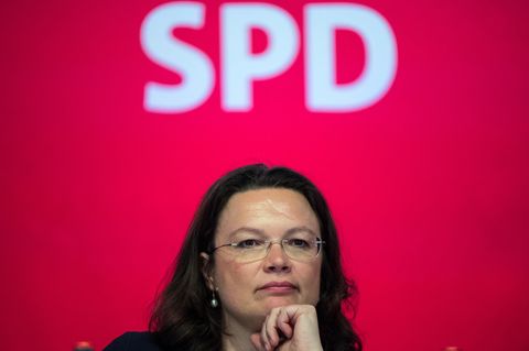 Andrea Nahles bei einer Podiumsdiskussion