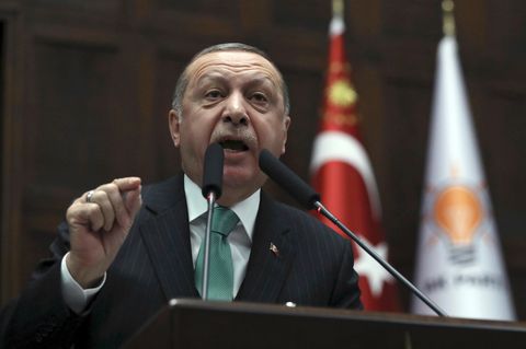 Recep Tayyip Erdogan, Staatspräsident der Türkei, spricht vor Parteimitgliedern