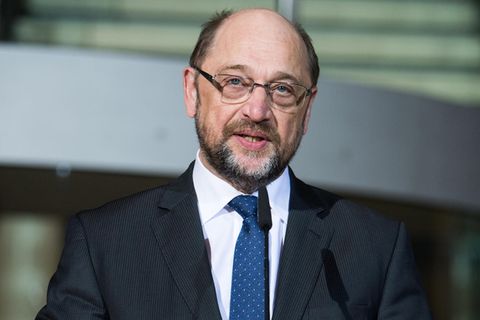 PD-Chef Martin Schulz gibt im Willy-Brandt-Haus in Berlin seinen sofortigen Rücktritt bekannt