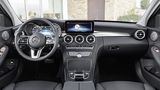 Das Cockpit der Mercedes C-Klasse 2018