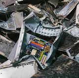 Besonders begehrt sind Mainboards aus Rechnern. Darauf befinden sich, wenn auch in geringen Mengen, seltene Rohstoffe.